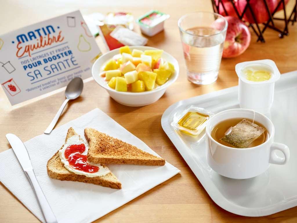Ibis Budget Nantes Reze Aeroport Restaurant photo