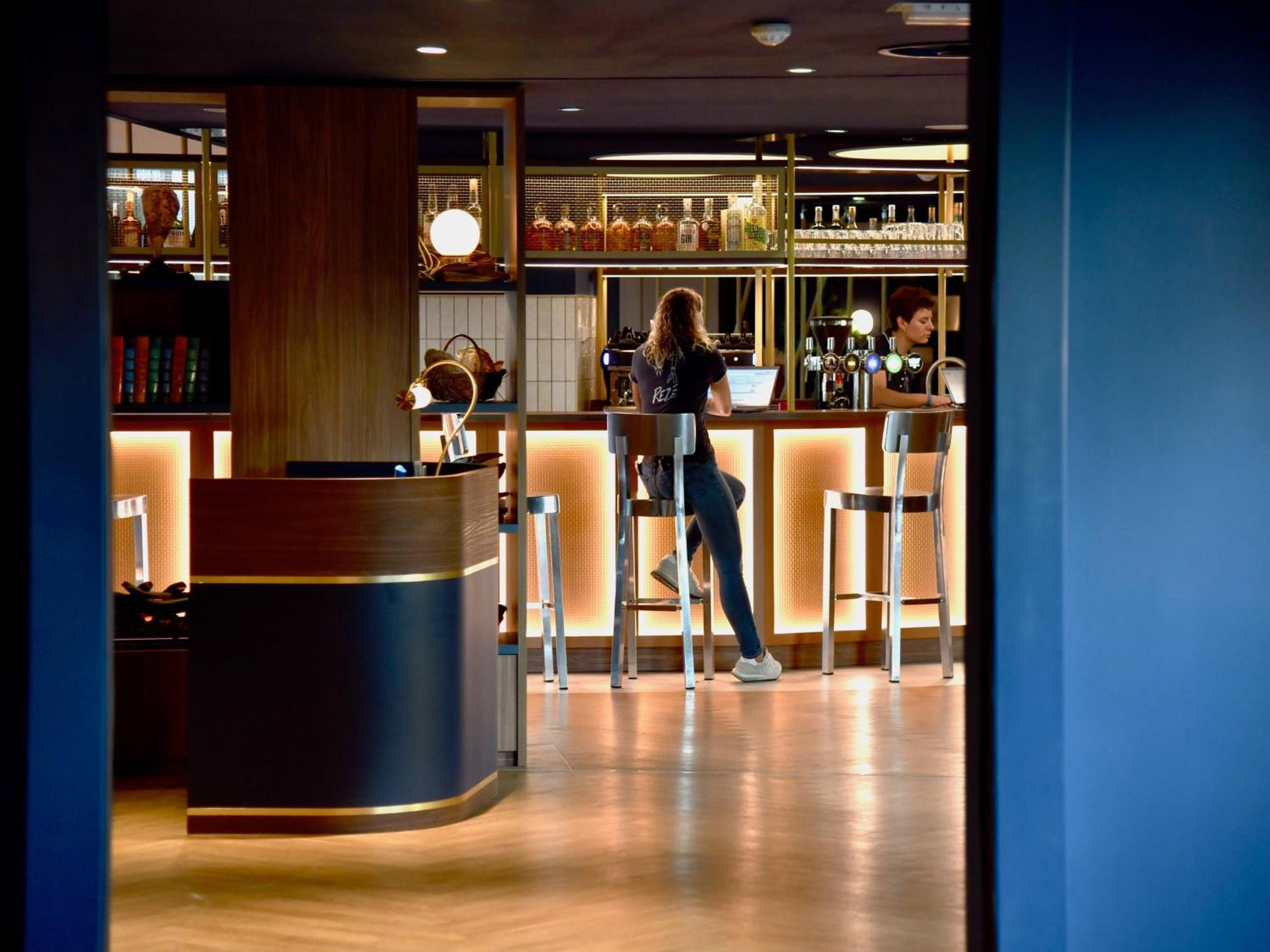 Ibis Budget Nantes Reze Aeroport Exterior photo